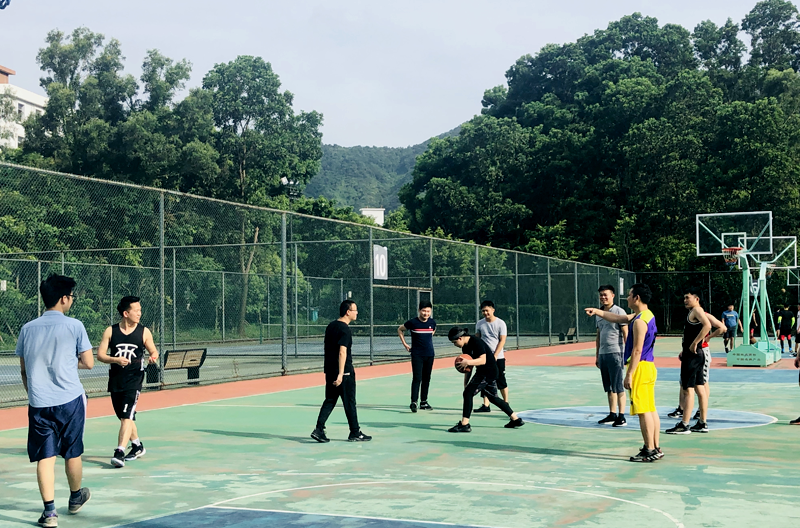 羽毛球赛×云南篮球赛，是时候展现真正的技术了！